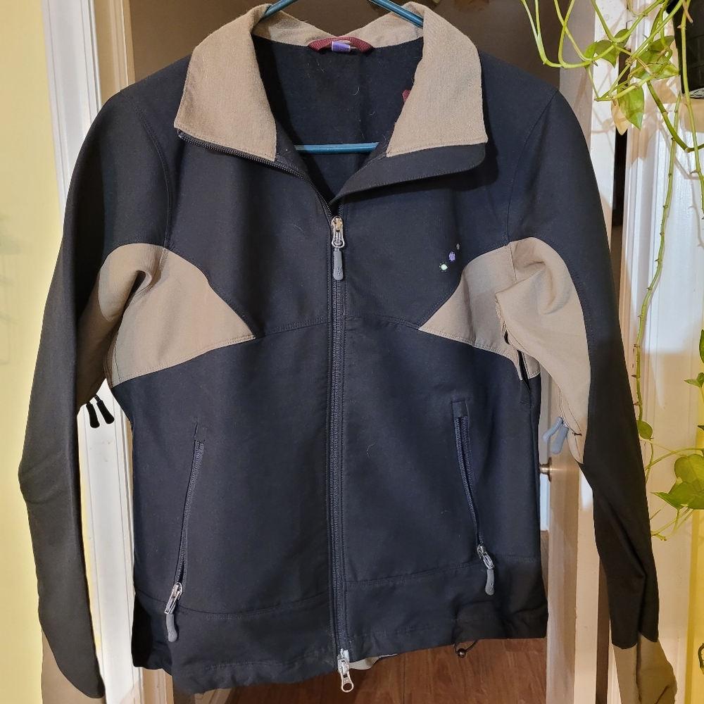 Ibex womens sz.sm. black and tan